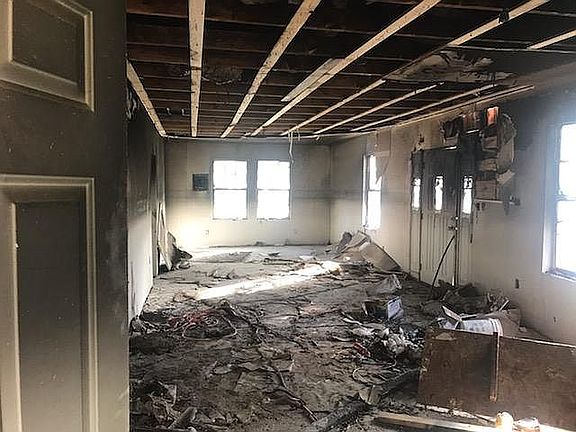 3rd image of 136 33rd St NW