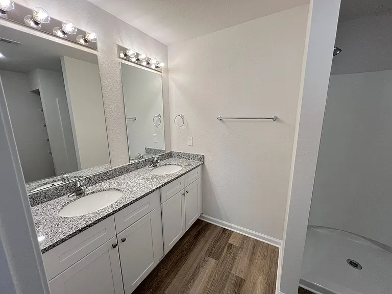 1755 Jakes Dr — Photo 11