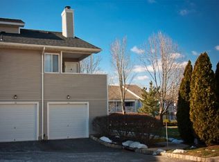 82 Ashley Ct, Bedminster, NJ