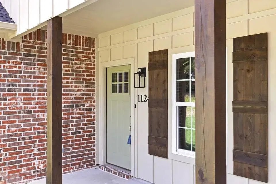 3 bed, 1331 sqft, $1,900 — Photo 3
