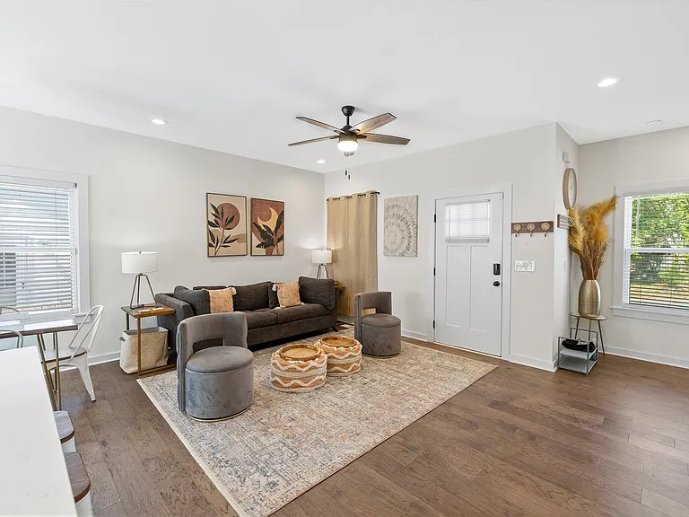 2207B Otis St — Photo 8