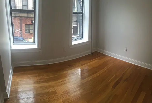 Rented by Kenneth Rosenblum, LREB | media 35