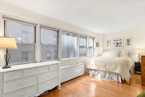 Rented by Corcoran | media 15