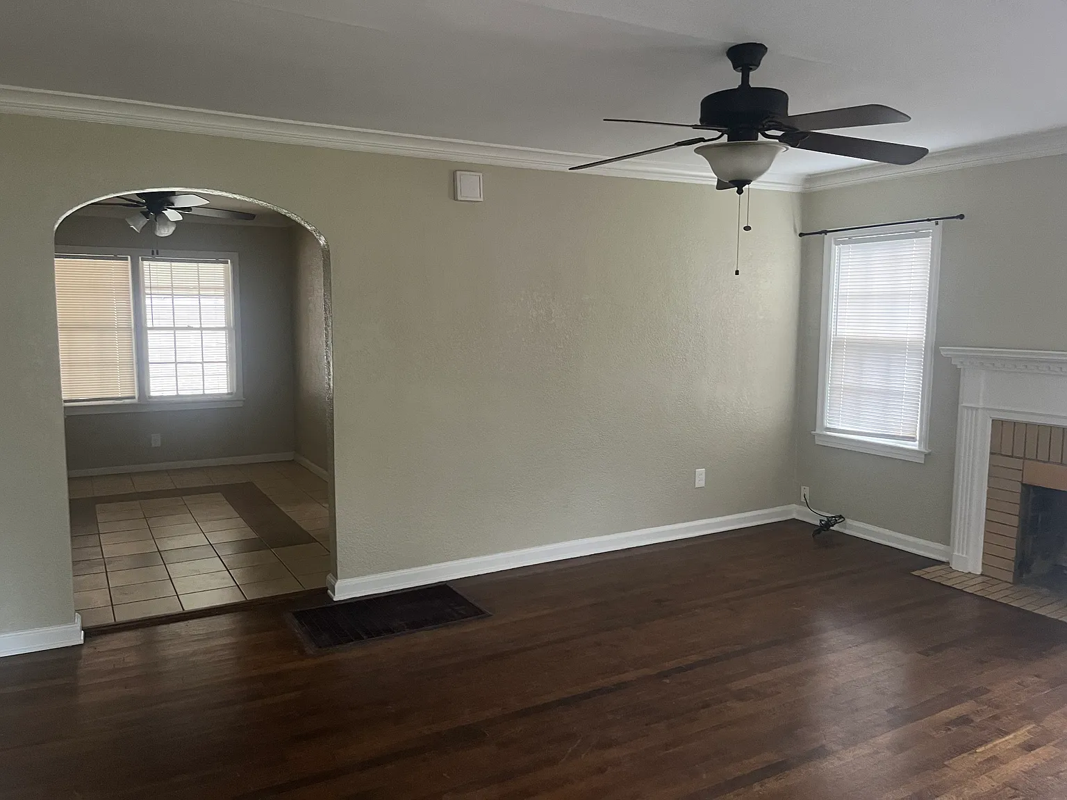 3 bed, 1362 sqft, $1,200 — Photo 3