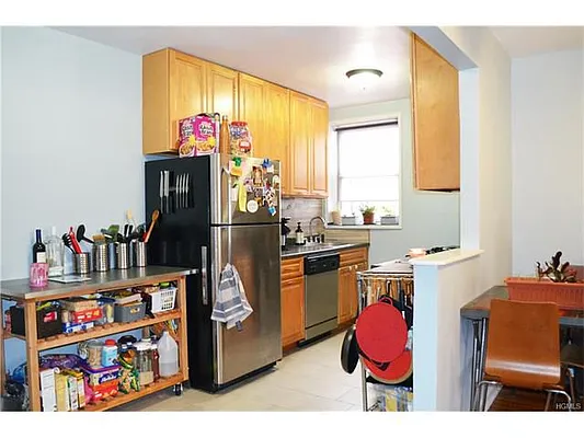 Sold by Prudential Kafcos Realty | media 4