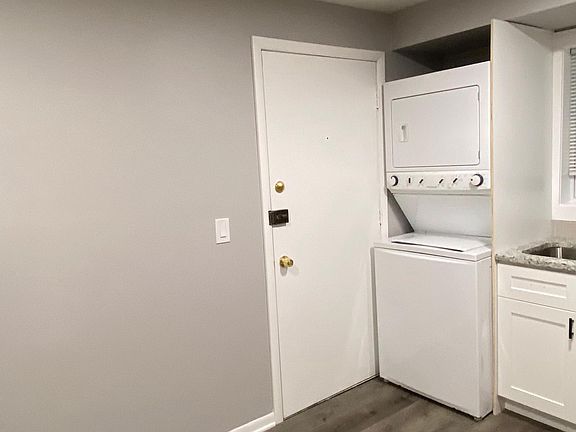 2nd image of 4827 N Central Ave APT 103