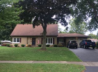 237 Ridgemont Dr, Rochester, NY 14626