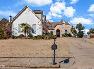 121 Burne Run, Madison, MS 39110