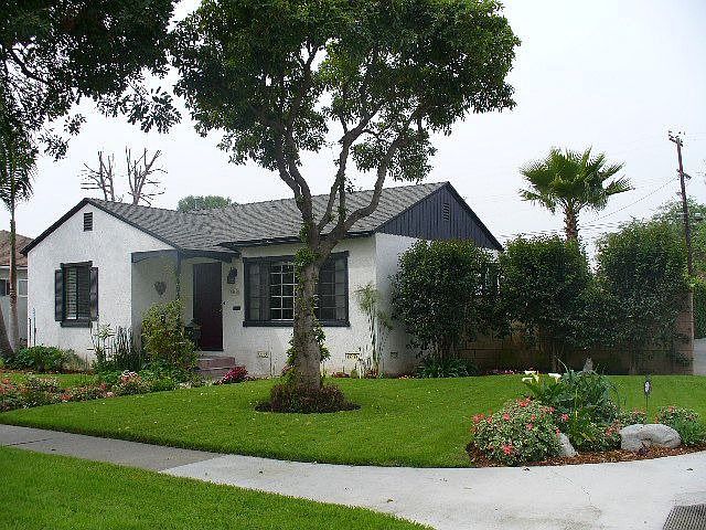 Corner lot 