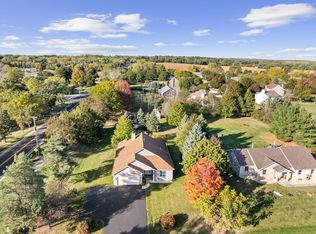 2520 S Hidden Trl, Spring Grove, IL 60081