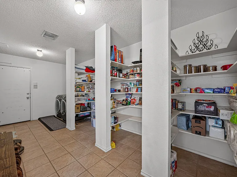 18634 Creekside Pass — Photo 13