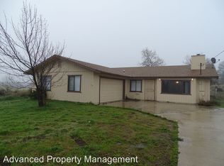 27540 Hialeah Dr, Tehachapi, CA 93561