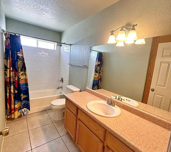6222 E 42nd Ln — Photo 10