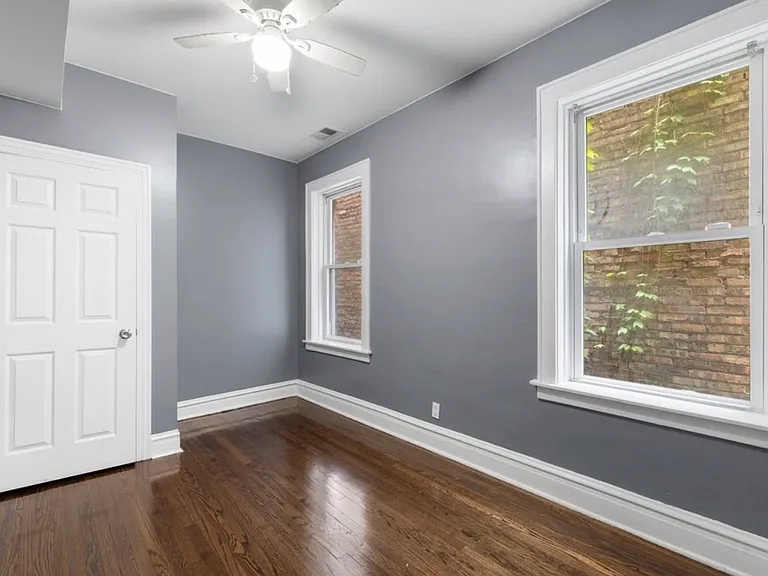 8222 S Maryland Ave #3 — Photo 10