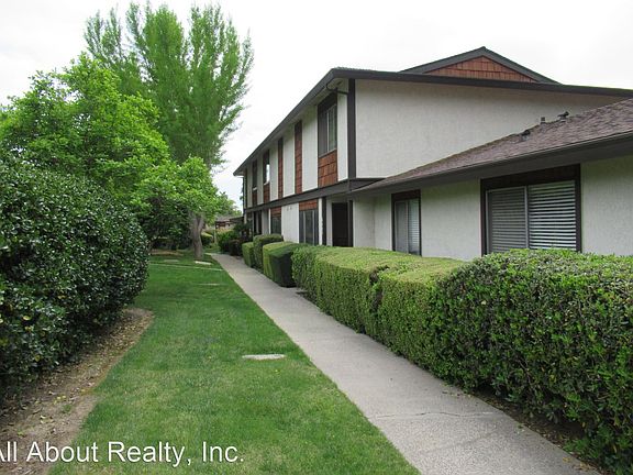 2nd image of 6202 Johanson Cir