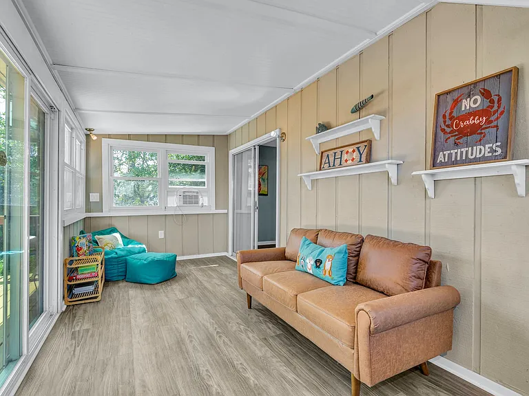 2705B Havens Dr — Photo 22