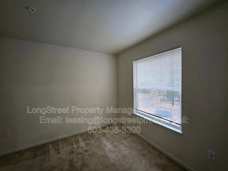 20 SE 172nd Ave #113 — Photo 13