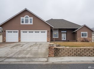 263 Lilly Ln, Wenatchee, WA 98801