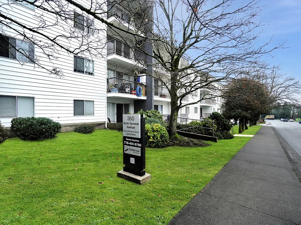 350 Terminal Ave N #308