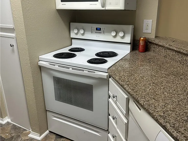 10655 Lemon Ave #1204 — Photo 9
