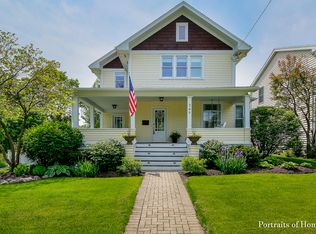 348 Brandon Ave, Glen Ellyn, IL 60137