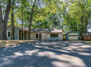218 Holly Dr, Rio Grande, NJ 08242