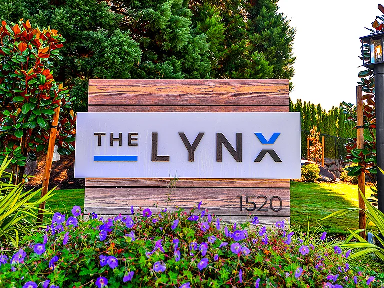The Lynx Apartments — Photo 33