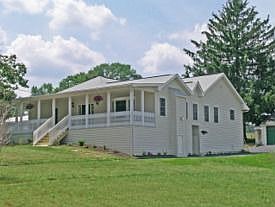 www.move2woodbine.com