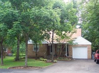 206 Woodlawn Ave, Murray, KY 42071