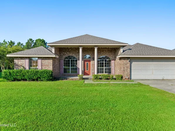 17200 Excalibur Cir, Gulfport, MS 39503