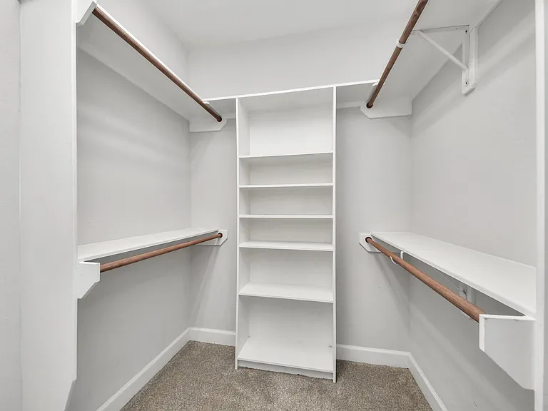 1805 Napa Creek Ln — Photo 27