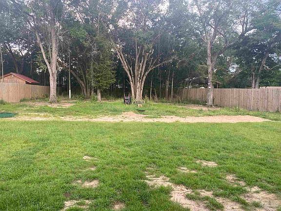 2nd image of 5479 Russell Dr