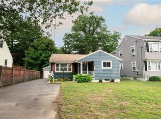 475 Light St, Stratford, CT 06614