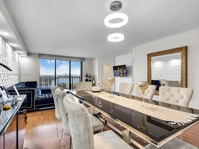 18151 NE 31st Ct #Penthouse 205 — Photo 5
