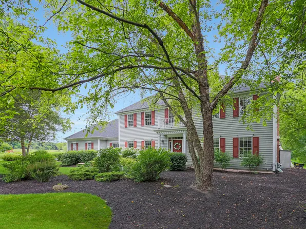 3519 Fawn Trl, Prairie Grove, IL 60012
