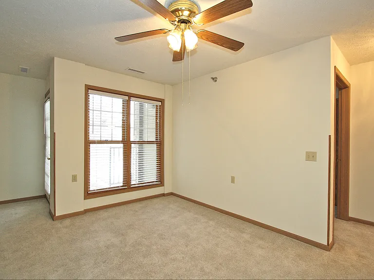Sunrise Gardens - Senior Living — Photo 21