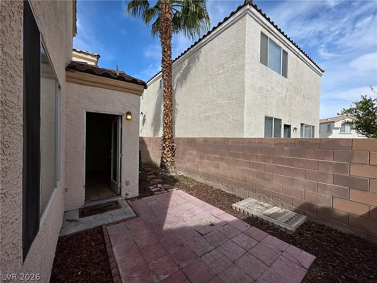 2506 Lady Elizabeth Ct — Photo 57