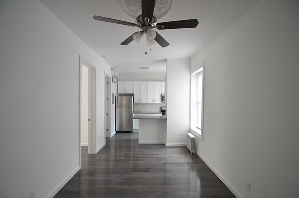 Rented by CITY SKYLINE REALTY INC | media 18