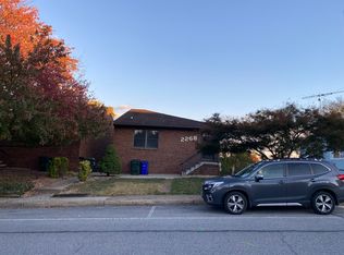 226 Wakefield Rd APT B, Hagerstown, MD 21740