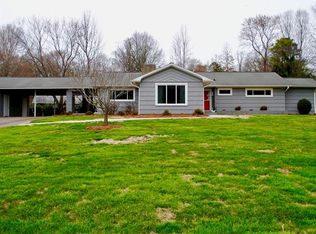 3161 Waterford Rd, Winston Salem, NC 27106