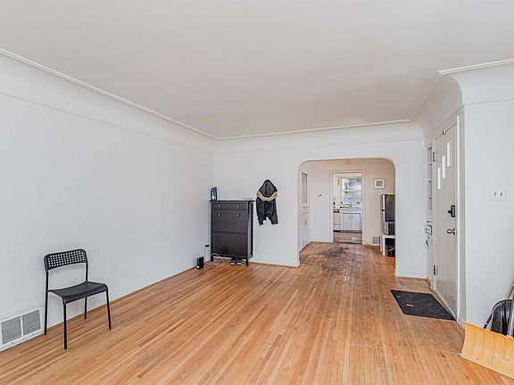 4th image of 7909 115th St NW