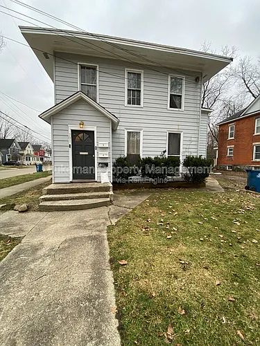 701 W Vine St #3 Photo 1