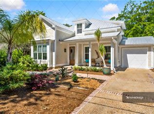 617 Oak St, Saint Simons Island, GA 31522