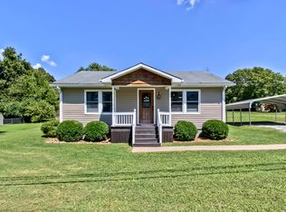 1209 S Jackson St, Athens, TN 37303