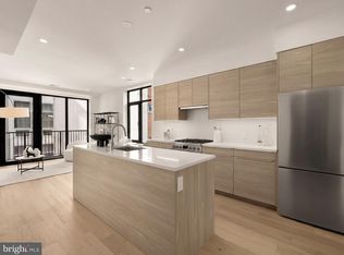 1128 10th St NW #402, Washington, DC 20001