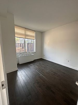 5th image of 309 Gold St APT 4D