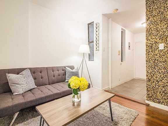 3rd image of 246 E 90th St APT 3-C
