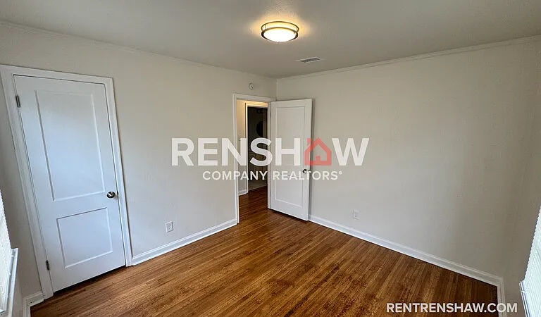 4550 Quince Rd — Photo 13