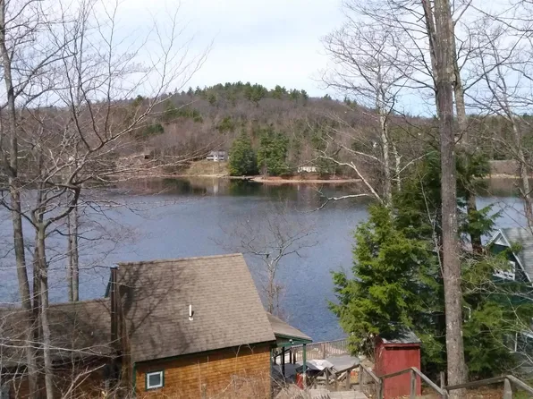 167 East Shore Drive, Weare, NH 03281
