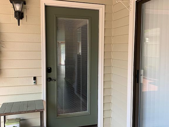 Security System, Smart locks & doorbell